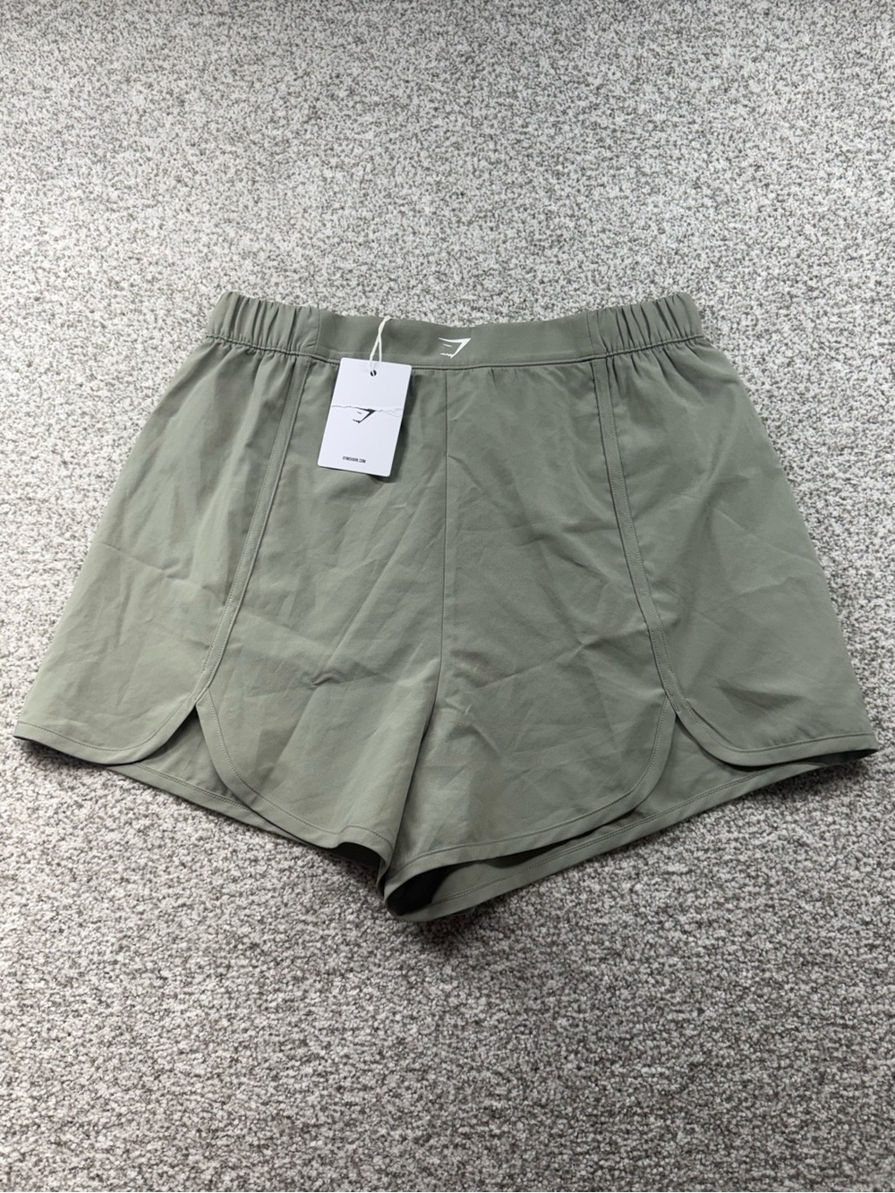 NWT Women's Gymshark Sage Green Scallop Lightweight Hem Shaped Shorts Size M